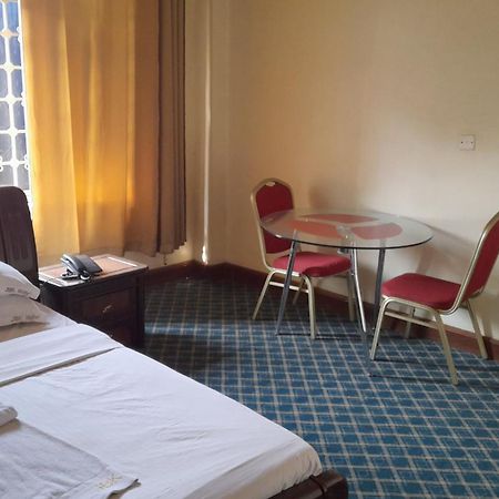 New Jbk Hotel كامبالا المظهر الخارجي الصورة