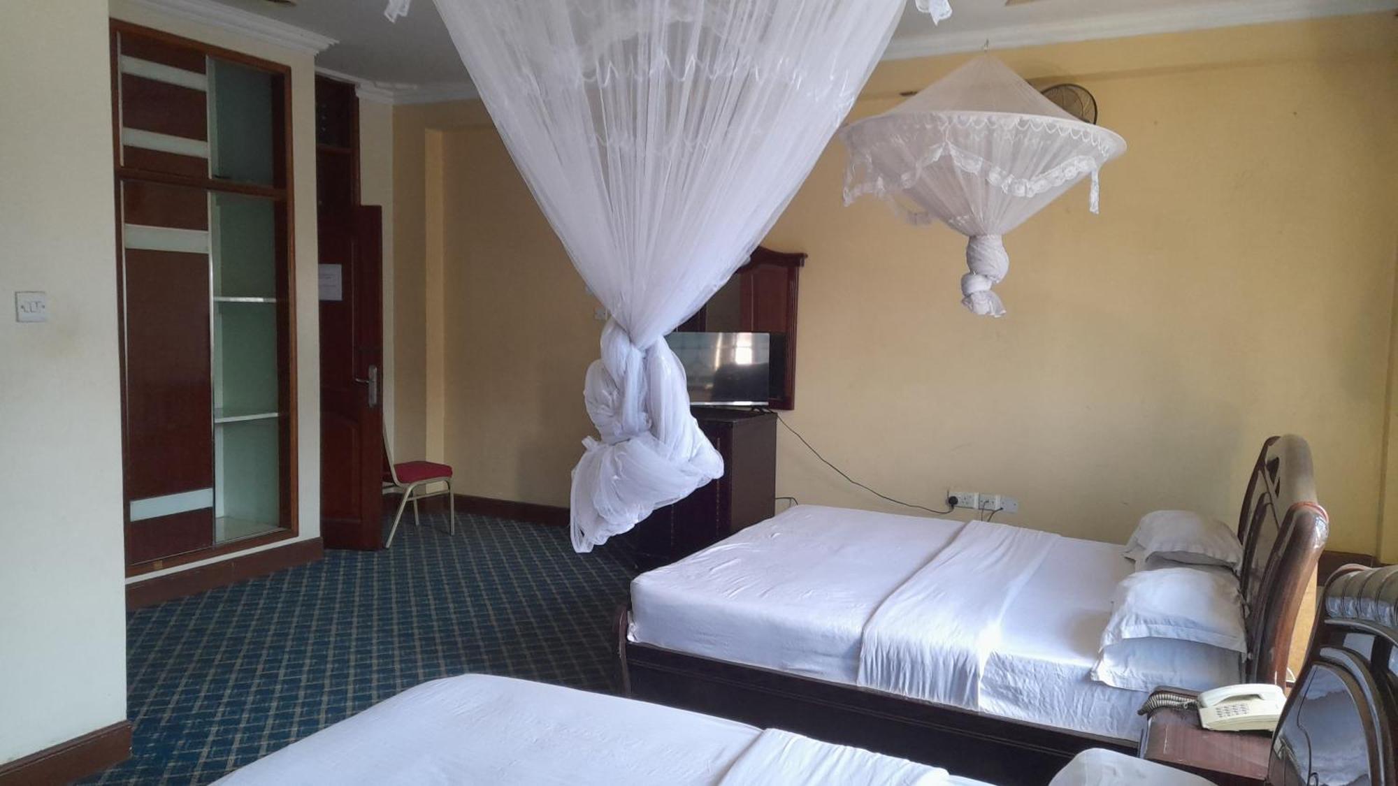 New Jbk Hotel كامبالا المظهر الخارجي الصورة