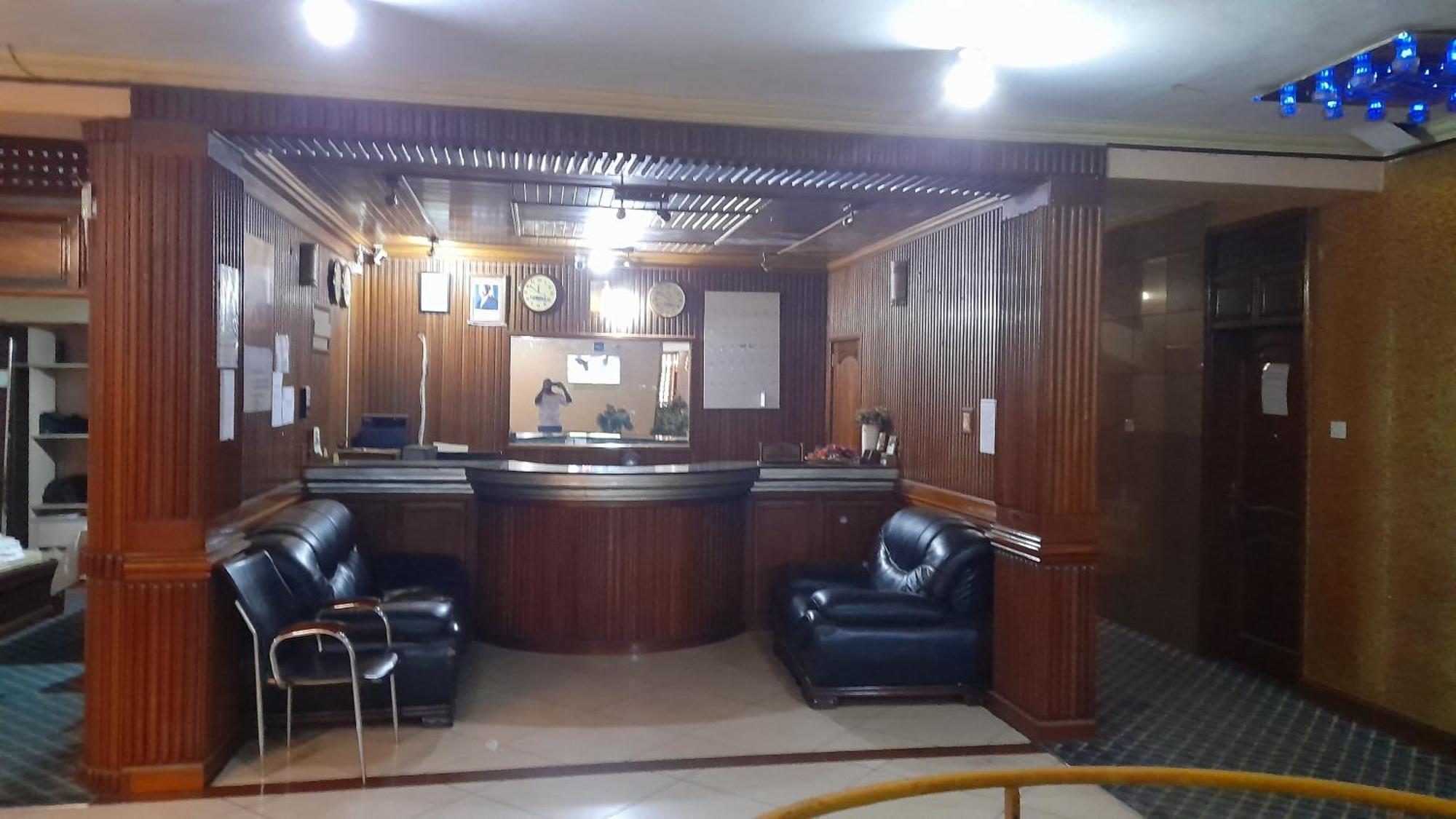New Jbk Hotel كامبالا المظهر الخارجي الصورة