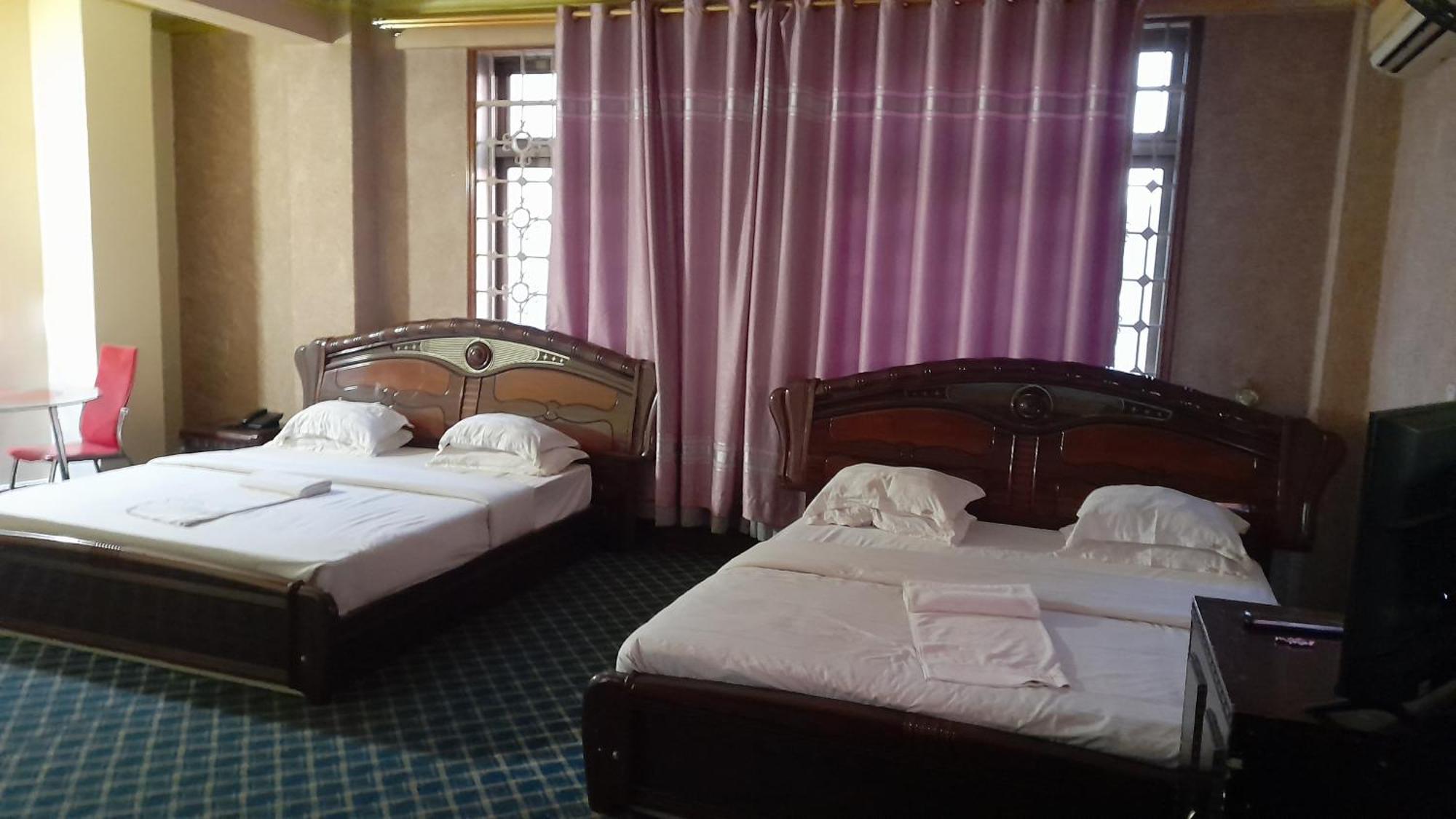 New Jbk Hotel كامبالا المظهر الخارجي الصورة