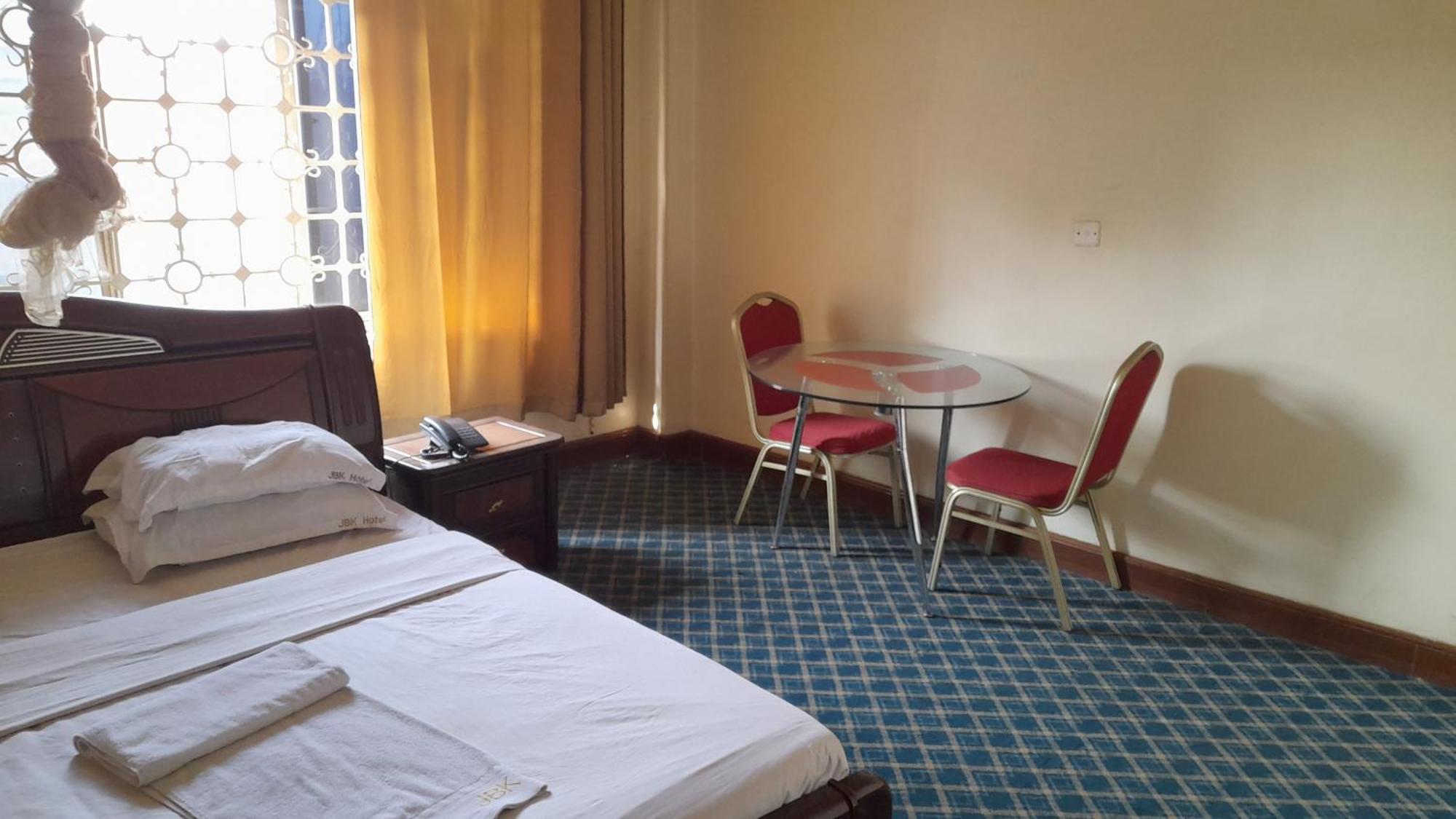 New Jbk Hotel كامبالا المظهر الخارجي الصورة