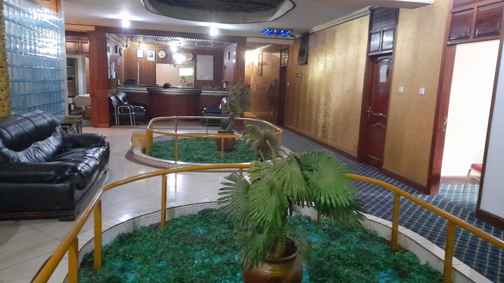 New Jbk Hotel كامبالا المظهر الخارجي الصورة