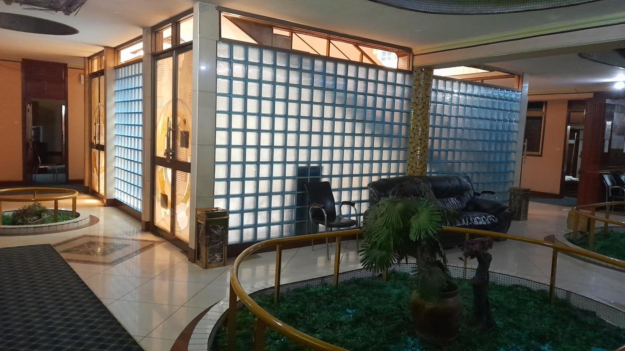 New Jbk Hotel كامبالا المظهر الخارجي الصورة